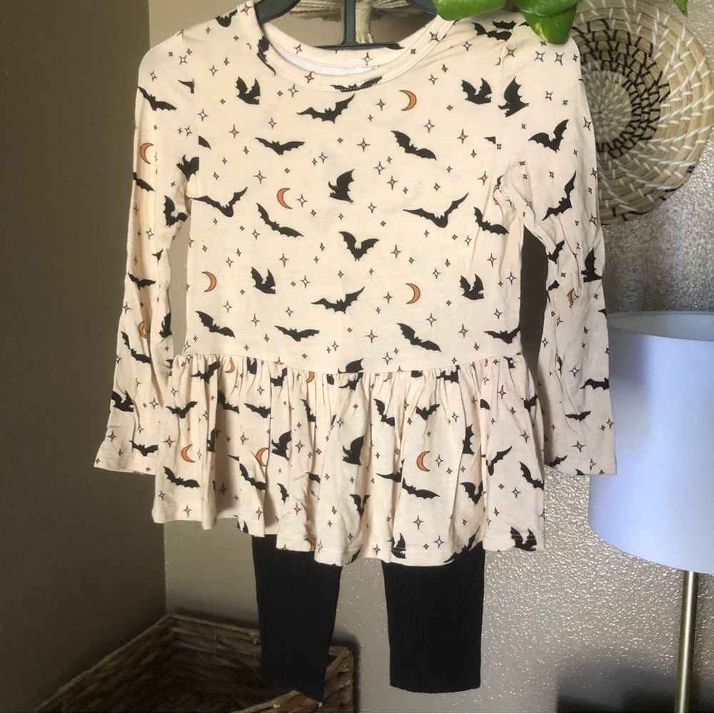 Posh Peanut Spooky Bats Peplum & Legging Set
